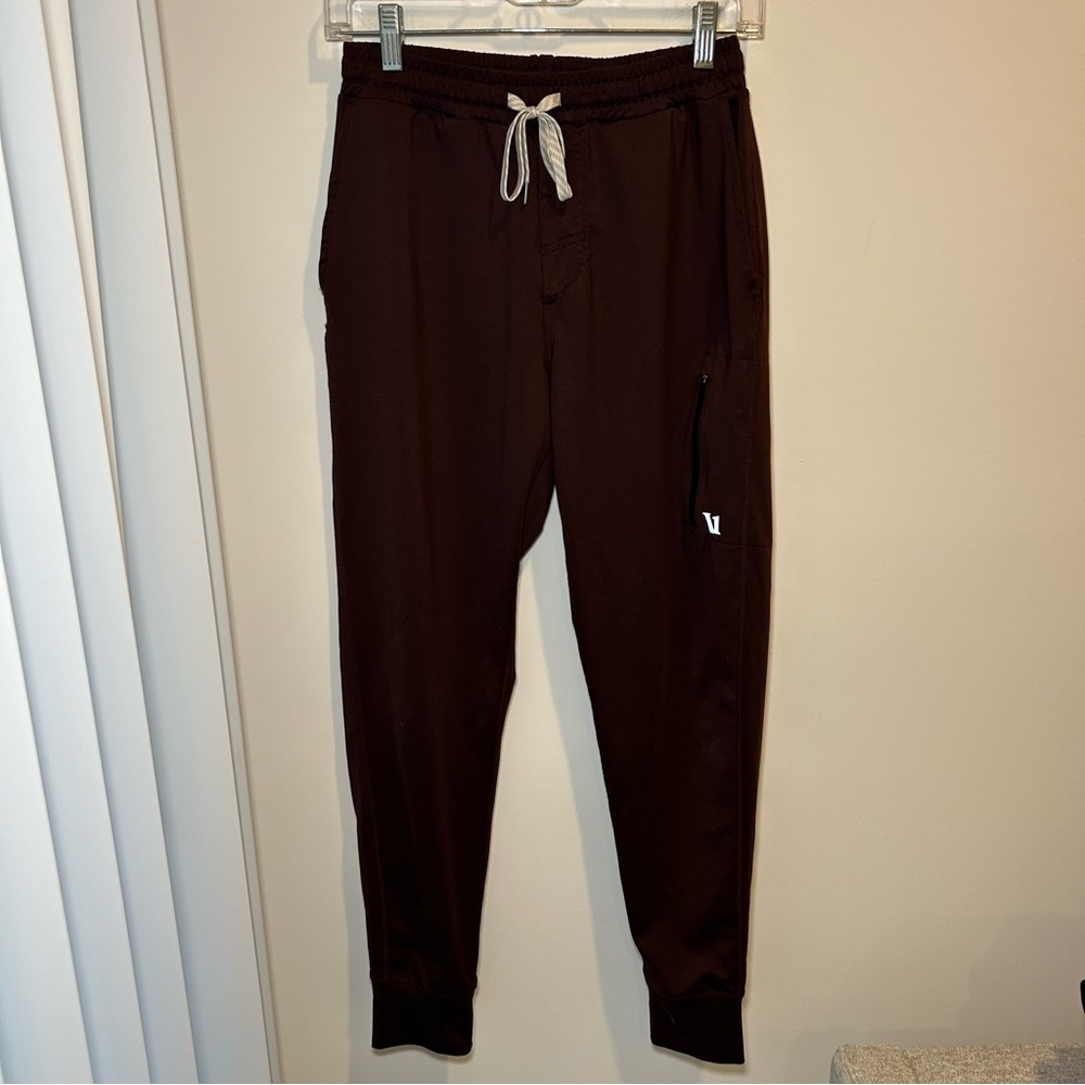 Vuori Sunday Performance Jogger - Picture 2 of 7